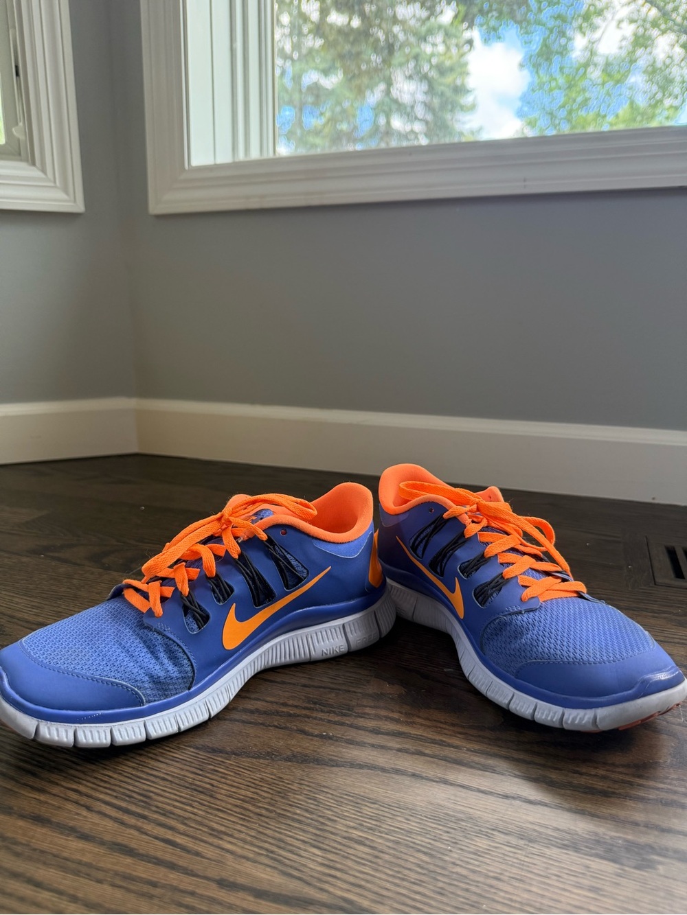 Women’s Free Run 5.0 Blue & Orange Athletic Sneakers. - Picture 1 of 10
